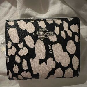 Coach Black and Cream Women's Wallet